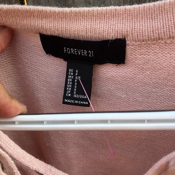 Forever 21 Women viscose blended Sweater Crop Top size small - Picture 4 of 7